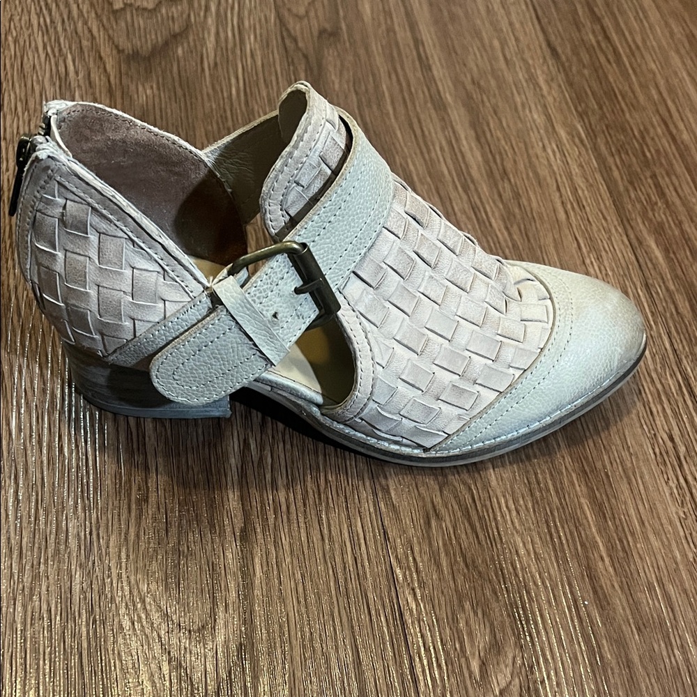 Rebels Women's Woven Ankle Boots